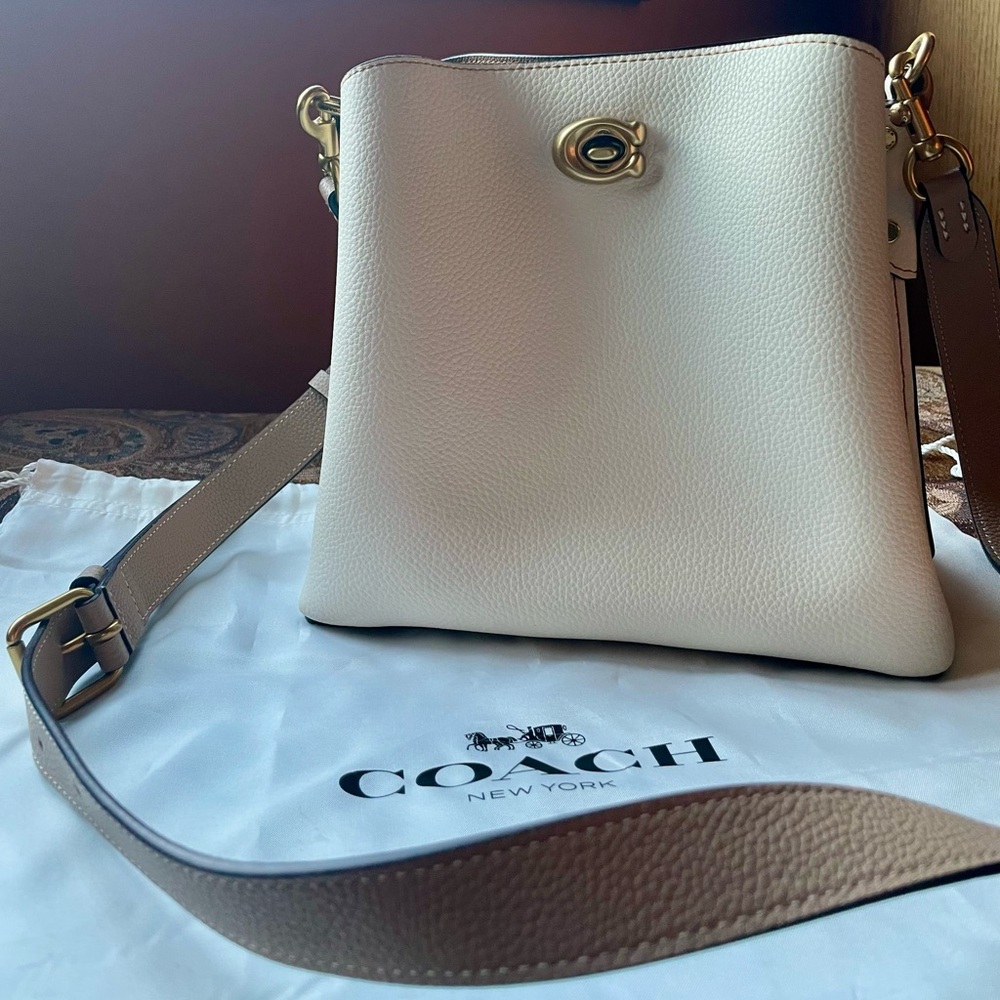 Coach Willow Bucket Bag In Colorblock